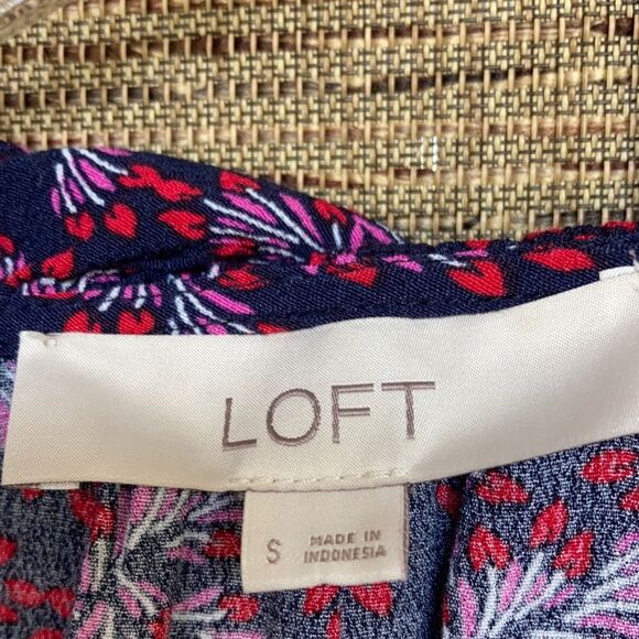 LOFT geo floral print rayon blouse red and navy - Picture 3 of 5